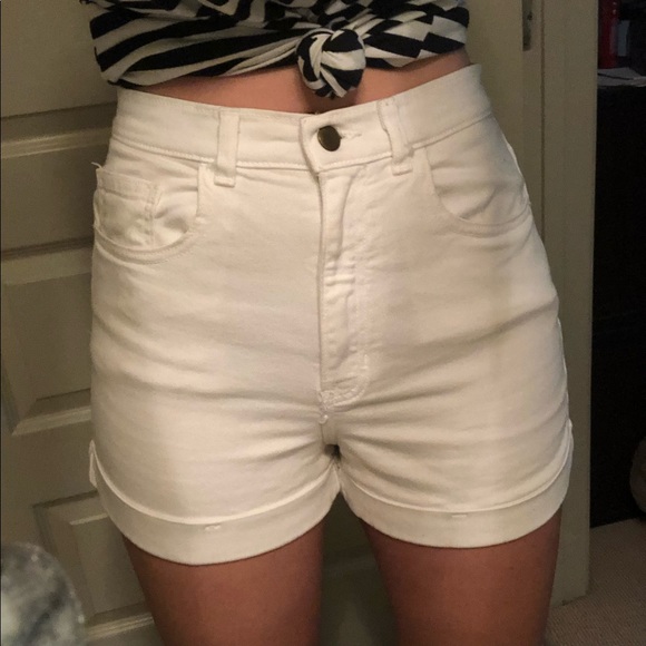 High waisted American apparel shorts - Picture 4 of 4